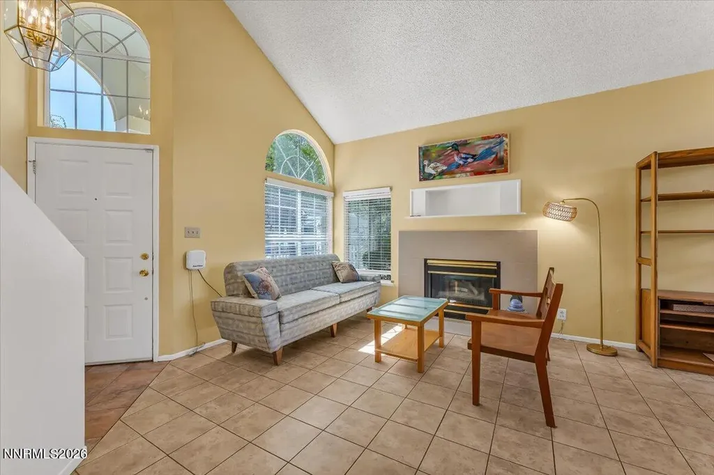 6325 Blue Lakes Reno NV 89523
