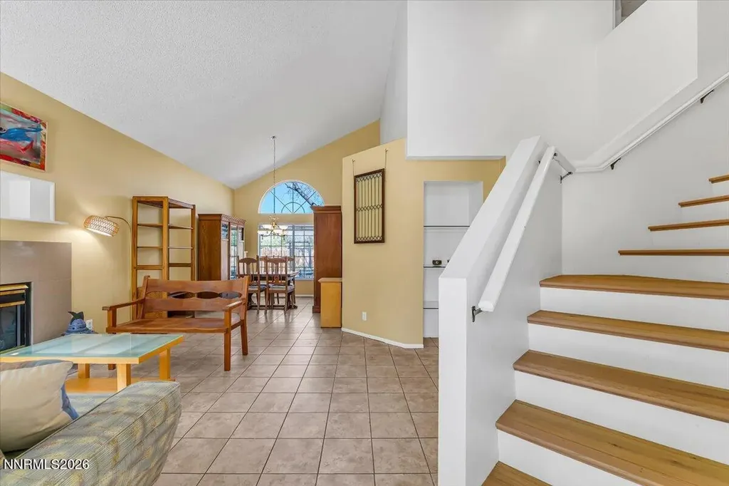 6325 Blue Lakes Reno NV 89523