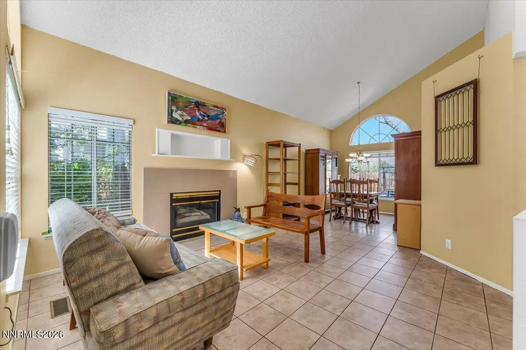 6325 Blue Lakes Reno NV 89523