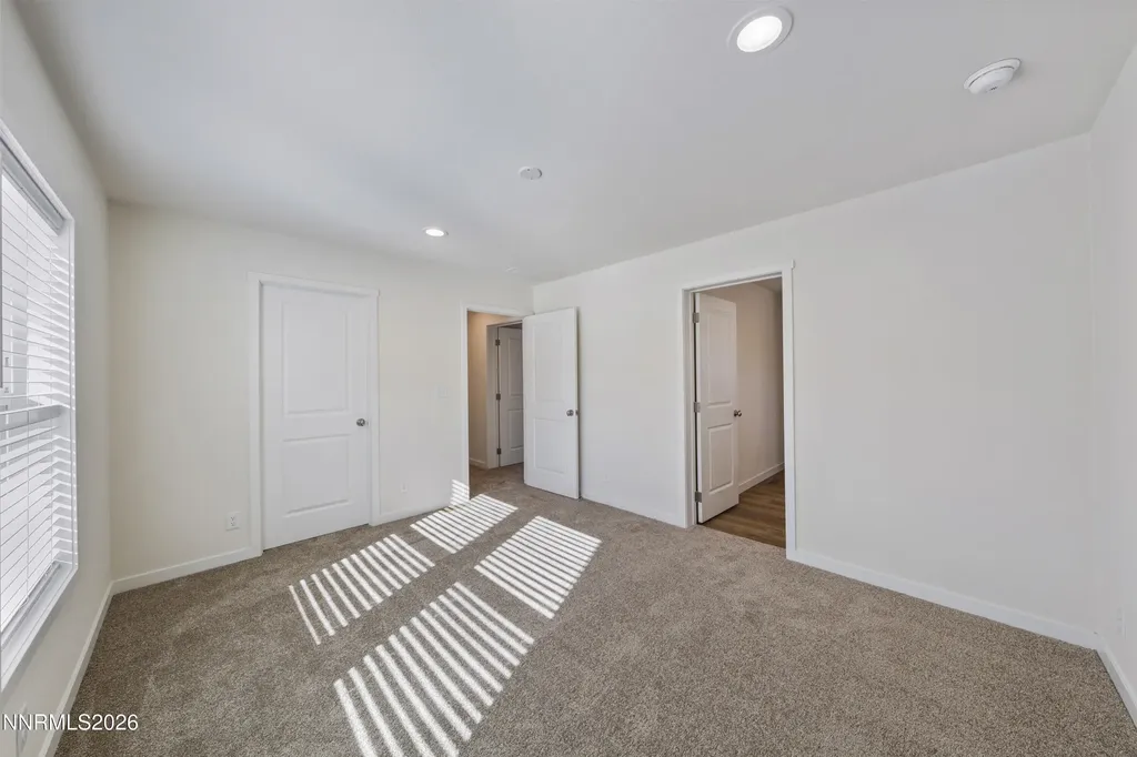 135 Fireman Row Dayton NV 89403
