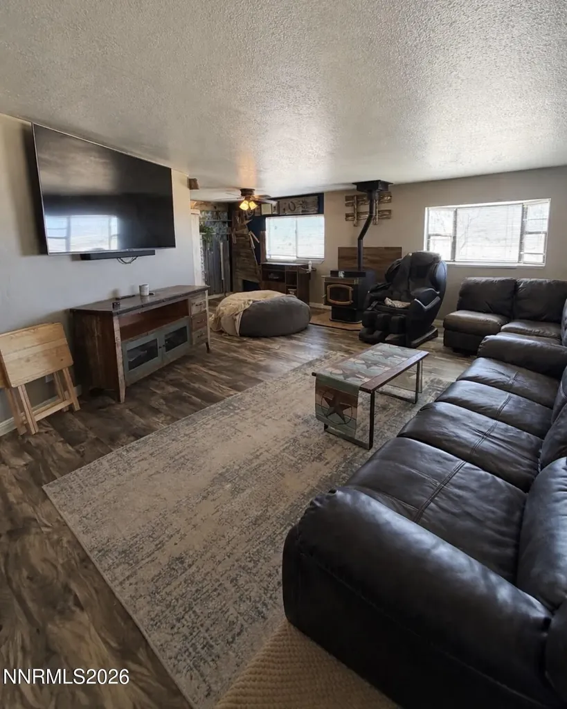 5 Rhoda Yerington NV 89447