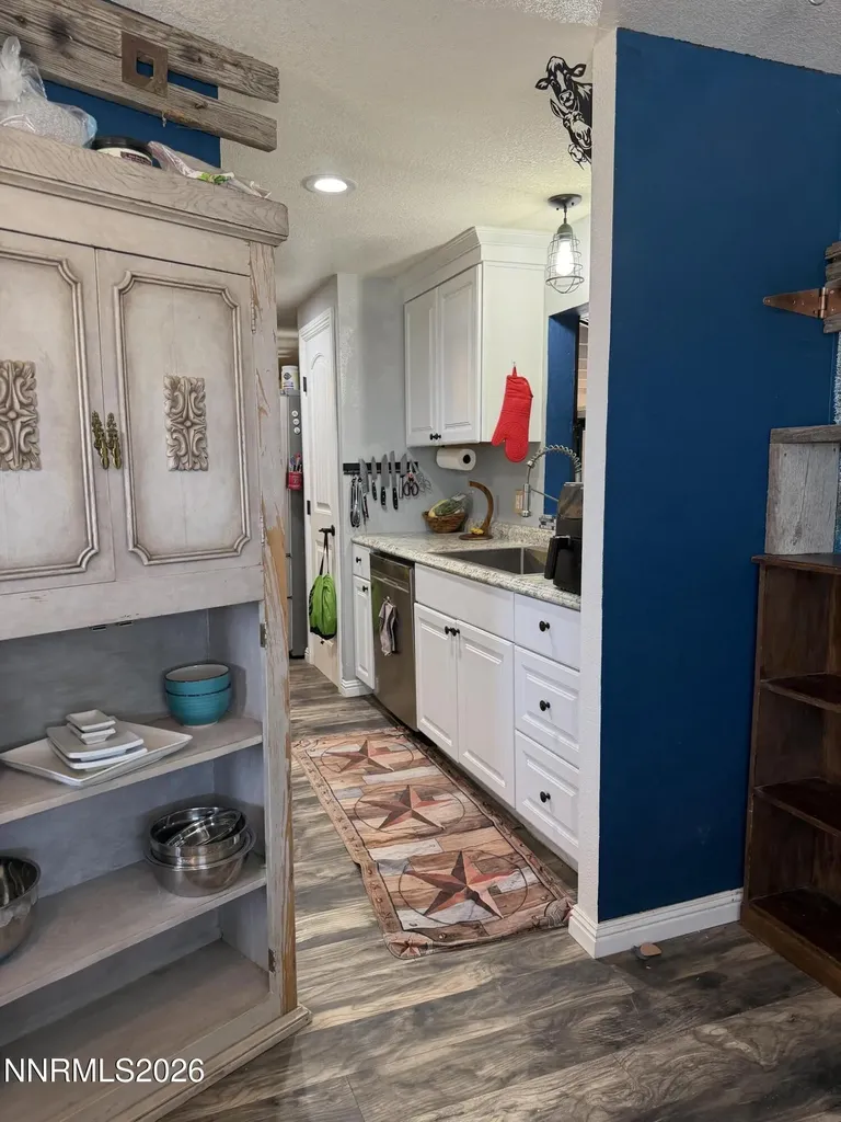 5 Rhoda Yerington NV 89447