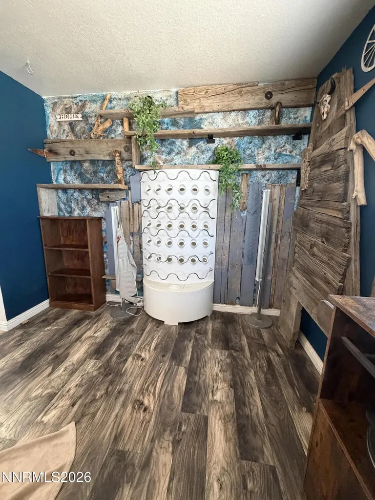 5 Rhoda Yerington NV 89447