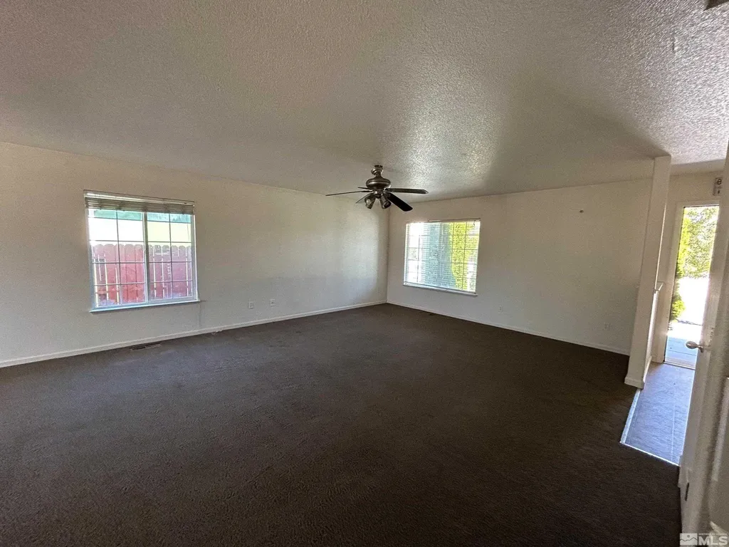 17910 Drift Creek Reno NV 89508
