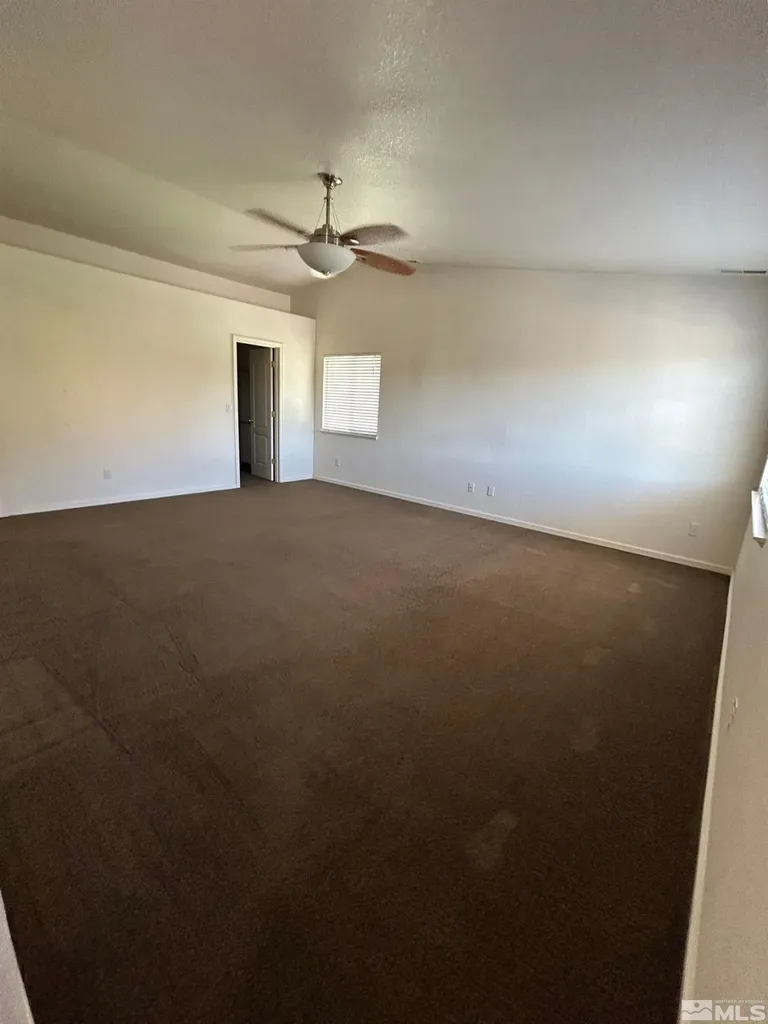 17910 Drift Creek Reno NV 89508