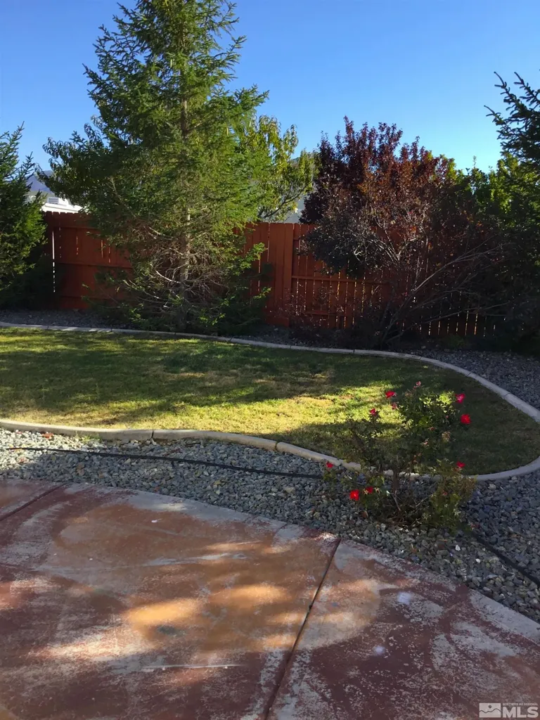 17910 Drift Creek Reno NV 89508