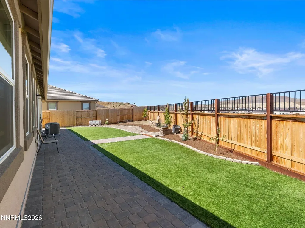 622 Equinox Peak Sparks NV 89436