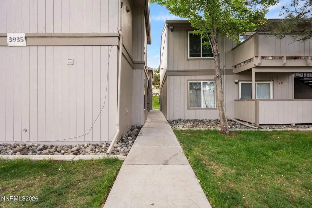 3935 Clear Acre Reno NV 89512