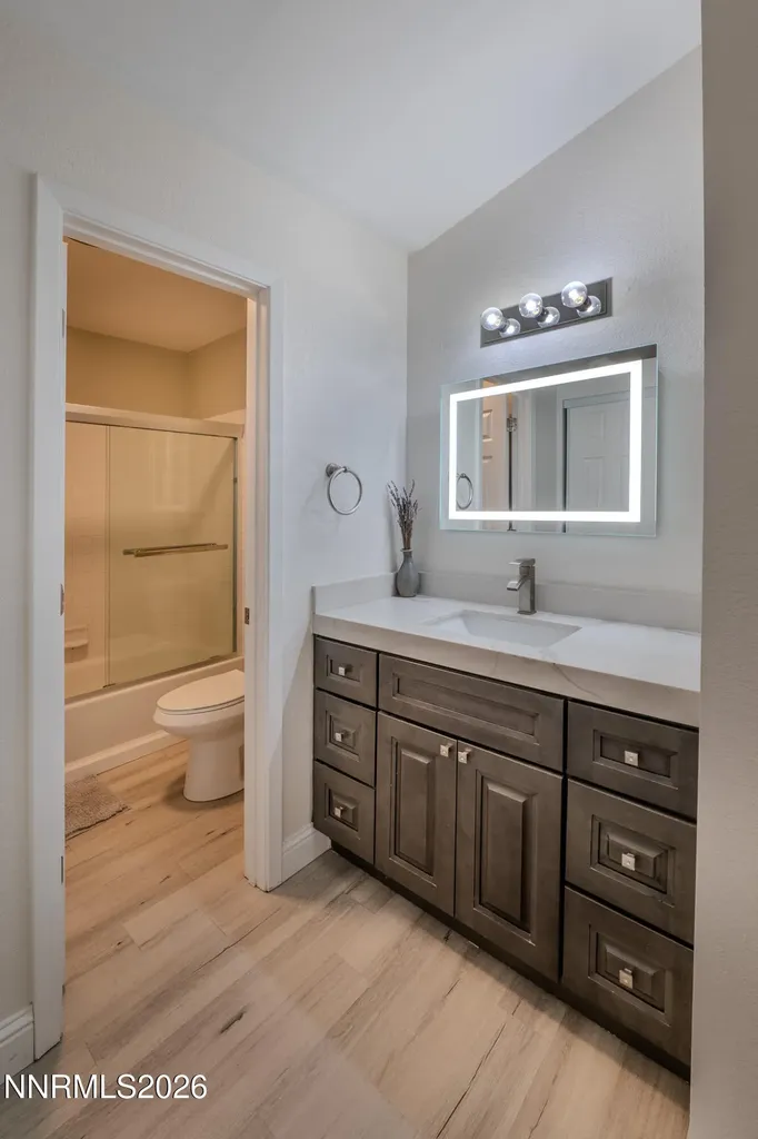 4321 Leeward Reno NV 89502