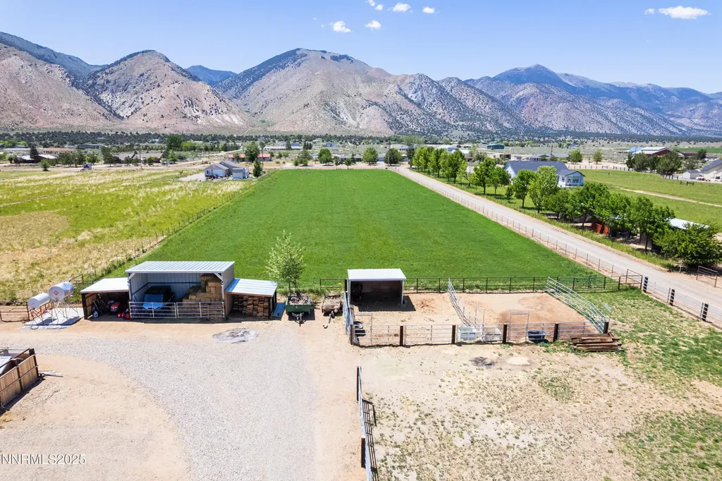 540 Upper Colony Wellington NV 89444