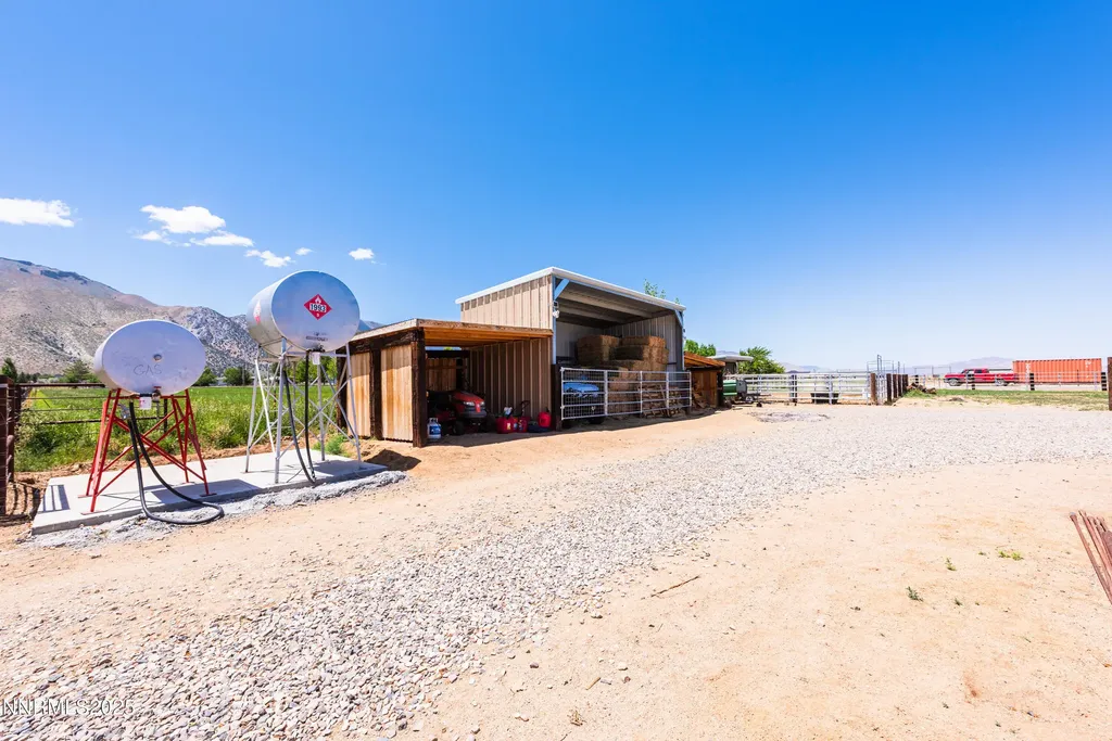540 Upper Colony Wellington NV 89444