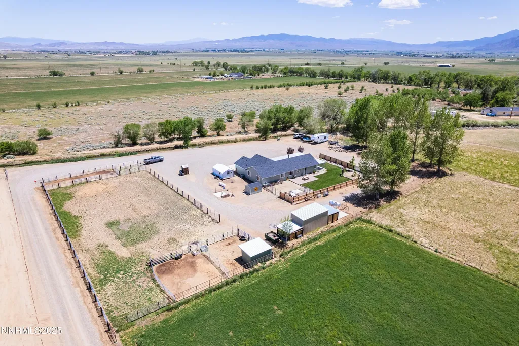 540 Upper Colony Wellington NV 89444