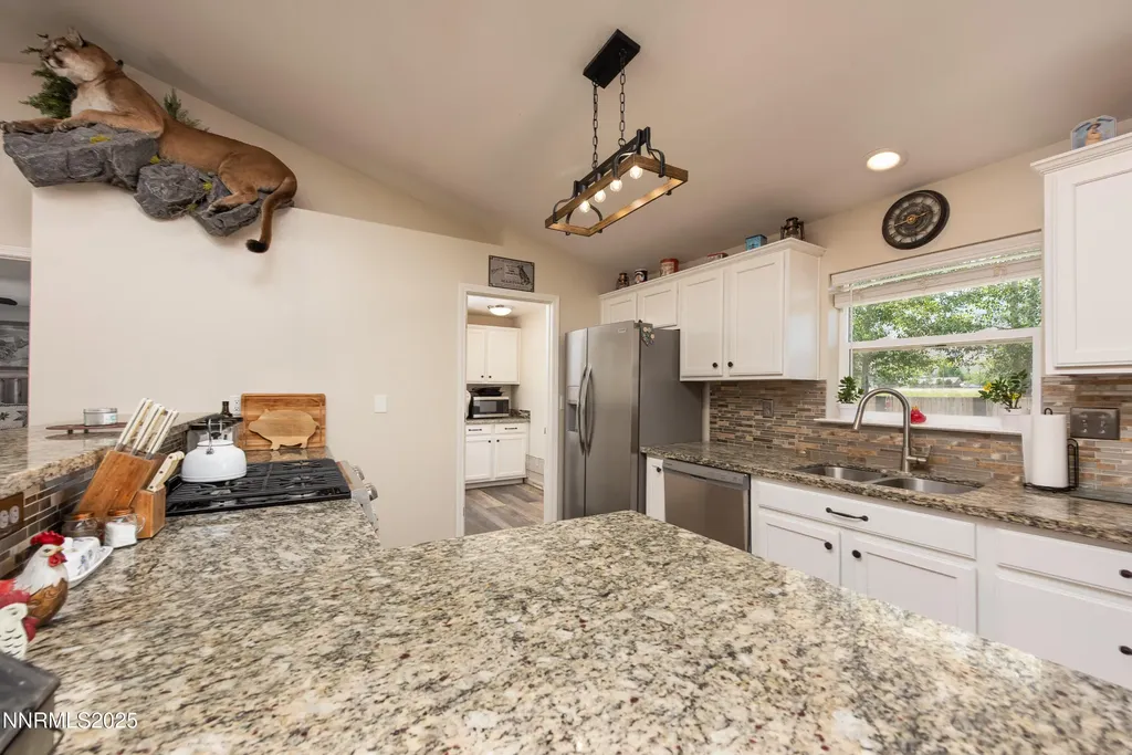 540 Upper Colony Wellington NV 89444