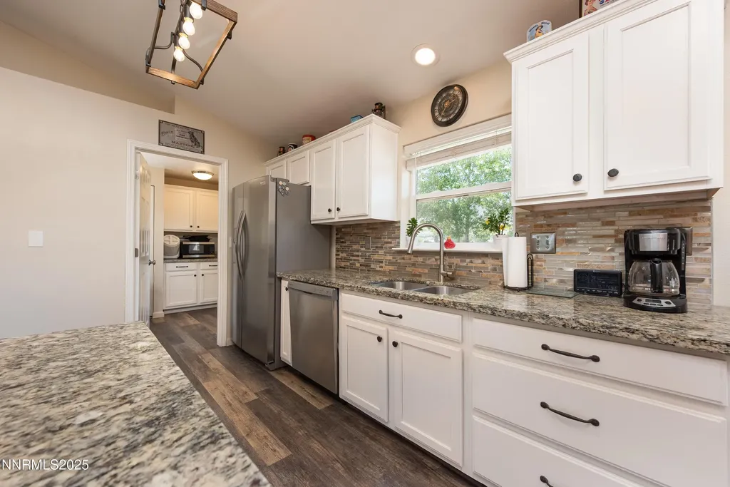 540 Upper Colony Wellington NV 89444