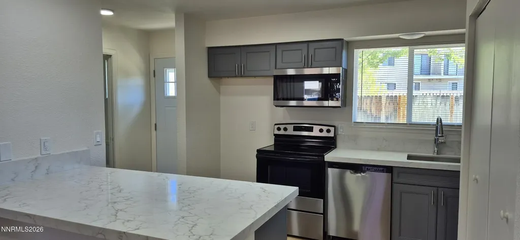 1351 El Dorado Gardnerville NV 89410