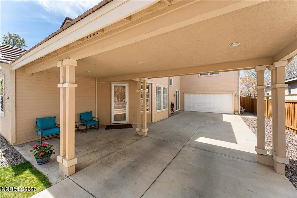 7475 Earlsmoore Sparks NV 89436