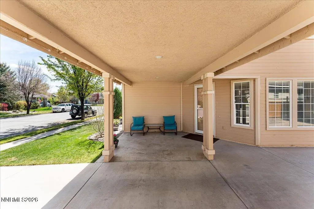 7475 Earlsmoore Sparks NV 89436