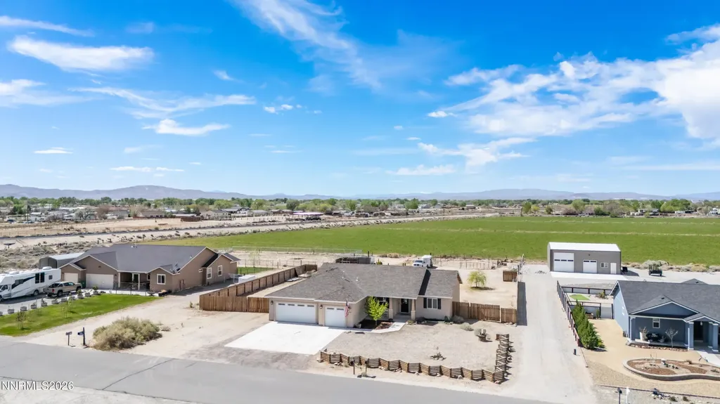 1241 Sky Ridge Fallon NV 89406
