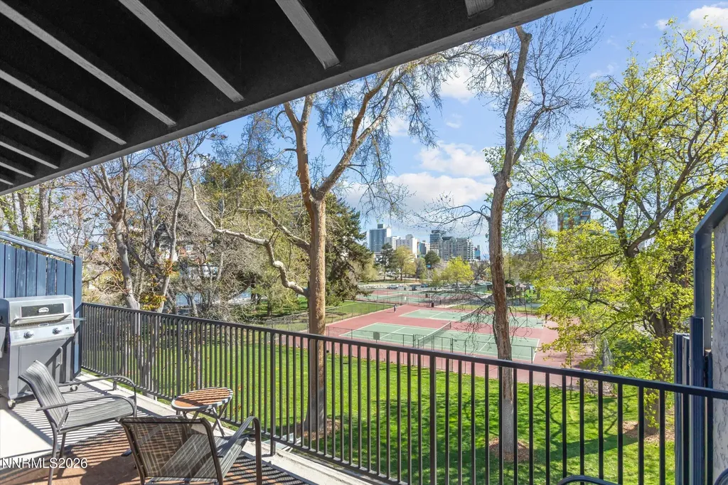 524 Island Reno NV 89501