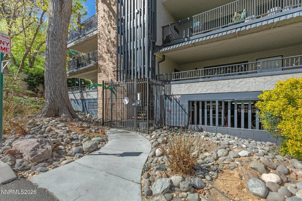 524 Island Reno NV 89501