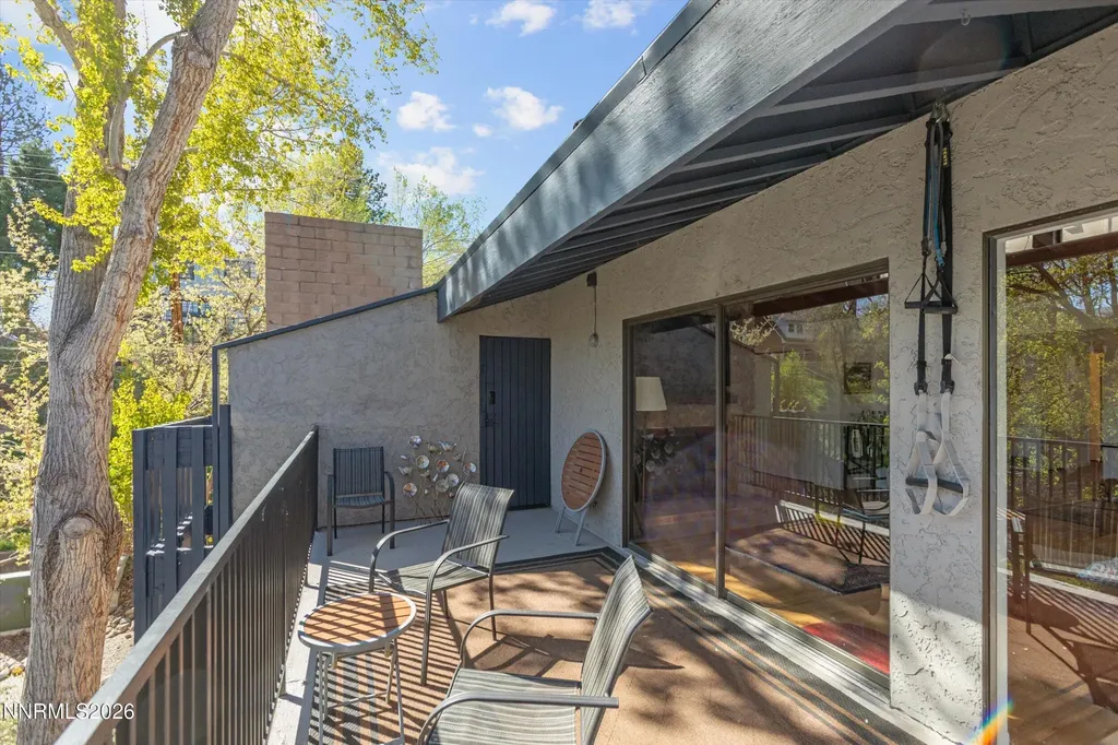 524 Island Reno NV 89501