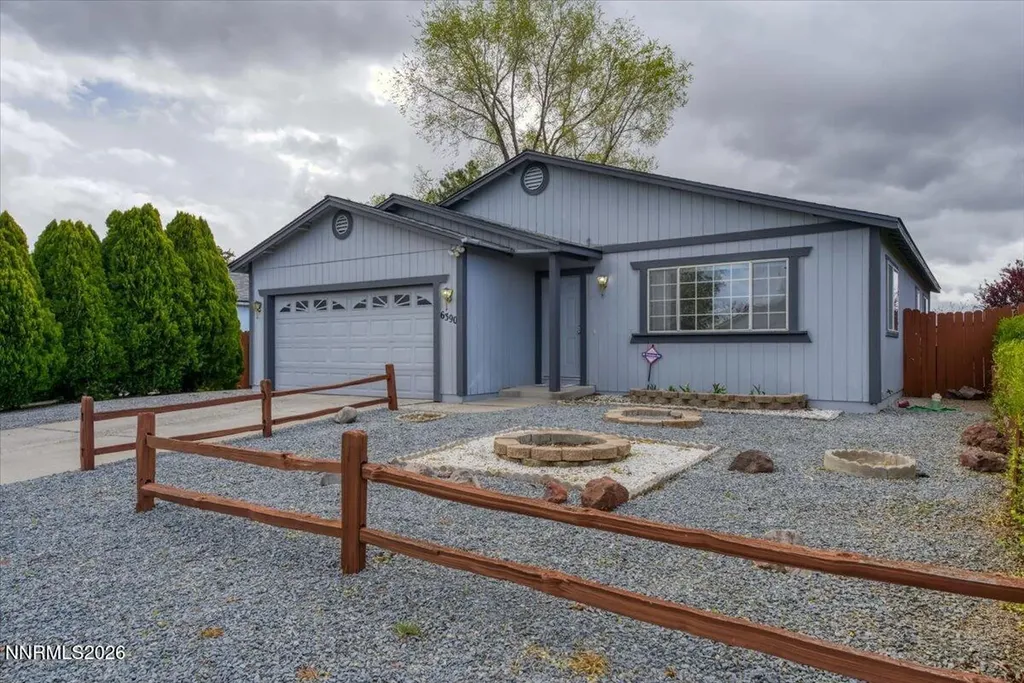 6390 Ottawa Sun Valley NV 89433
