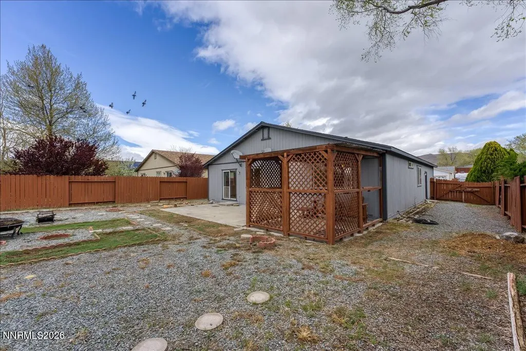 6390 Ottawa Sun Valley NV 89433