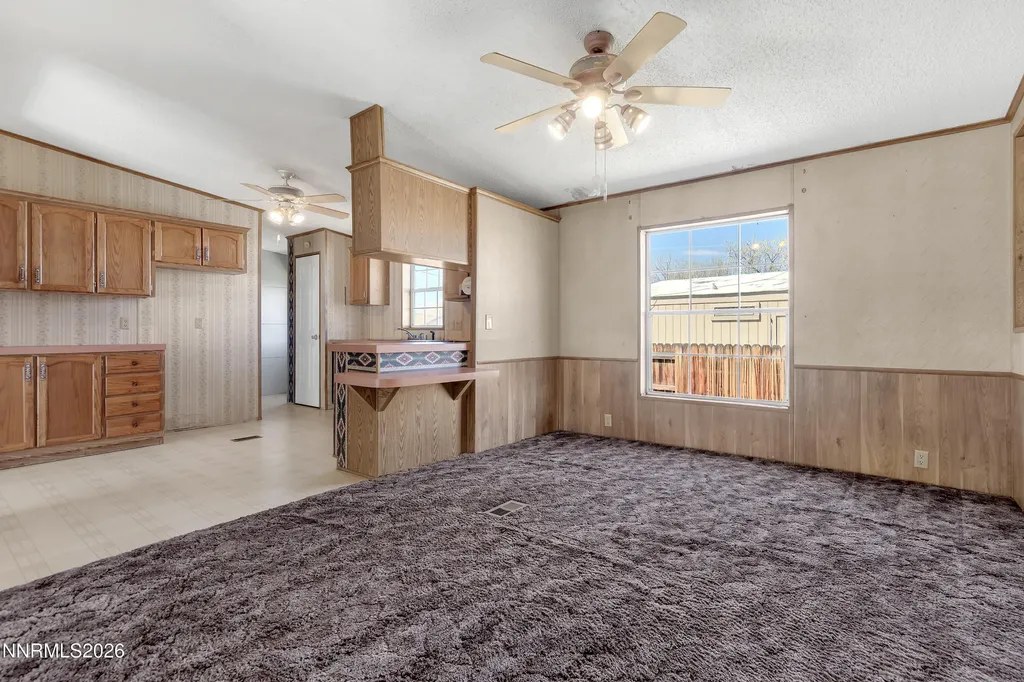 5527 Yukon Sun Valley NV 89433