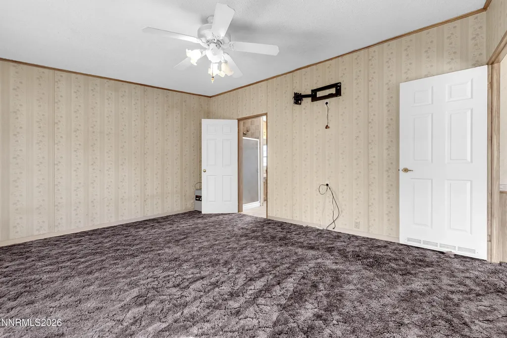 5527 Yukon Sun Valley NV 89433