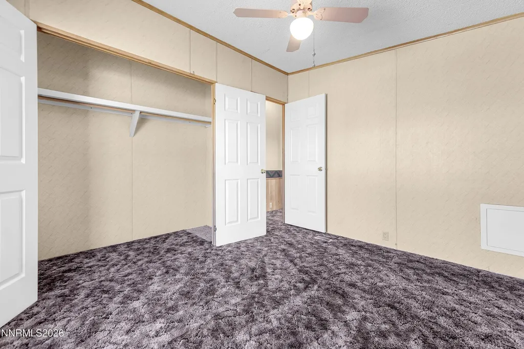 5527 Yukon Sun Valley NV 89433