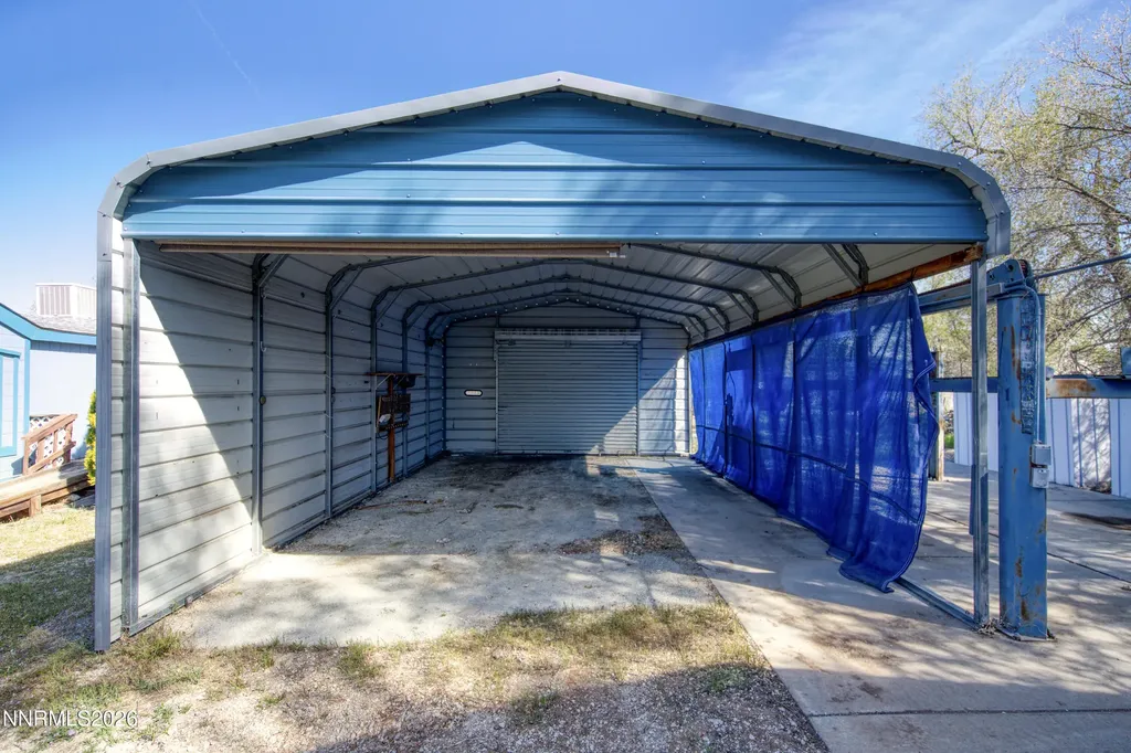 5527 Yukon Sun Valley NV 89433