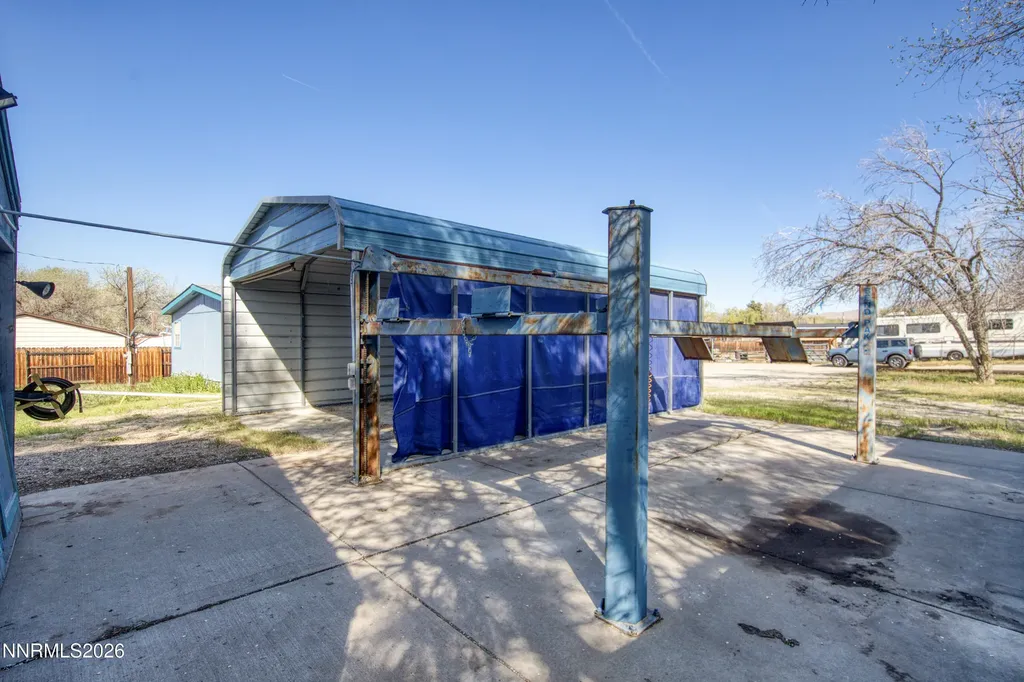 5527 Yukon Sun Valley NV 89433