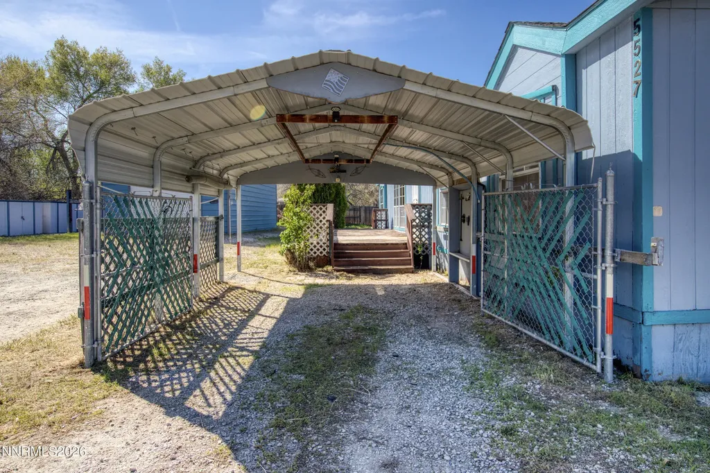 5527 Yukon Sun Valley NV 89433