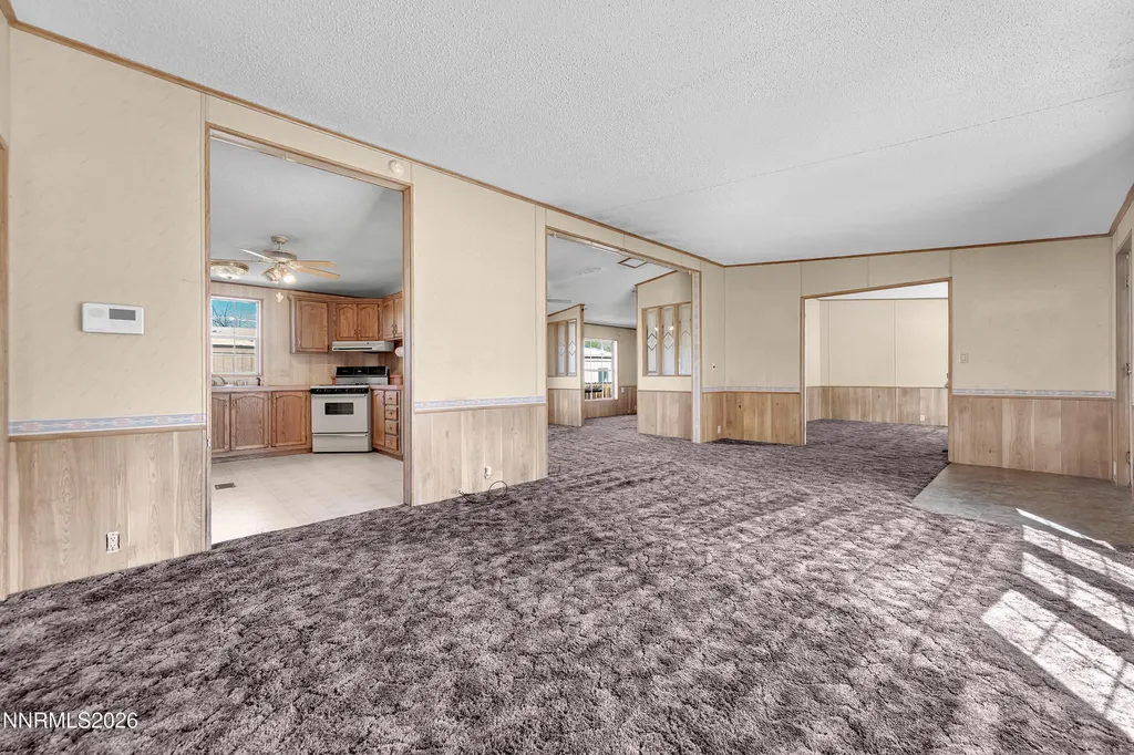 5527 Yukon Sun Valley NV 89433