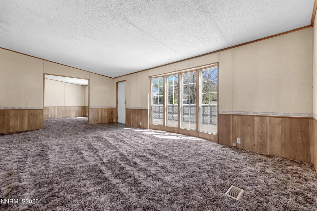 5527 Yukon Sun Valley NV 89433