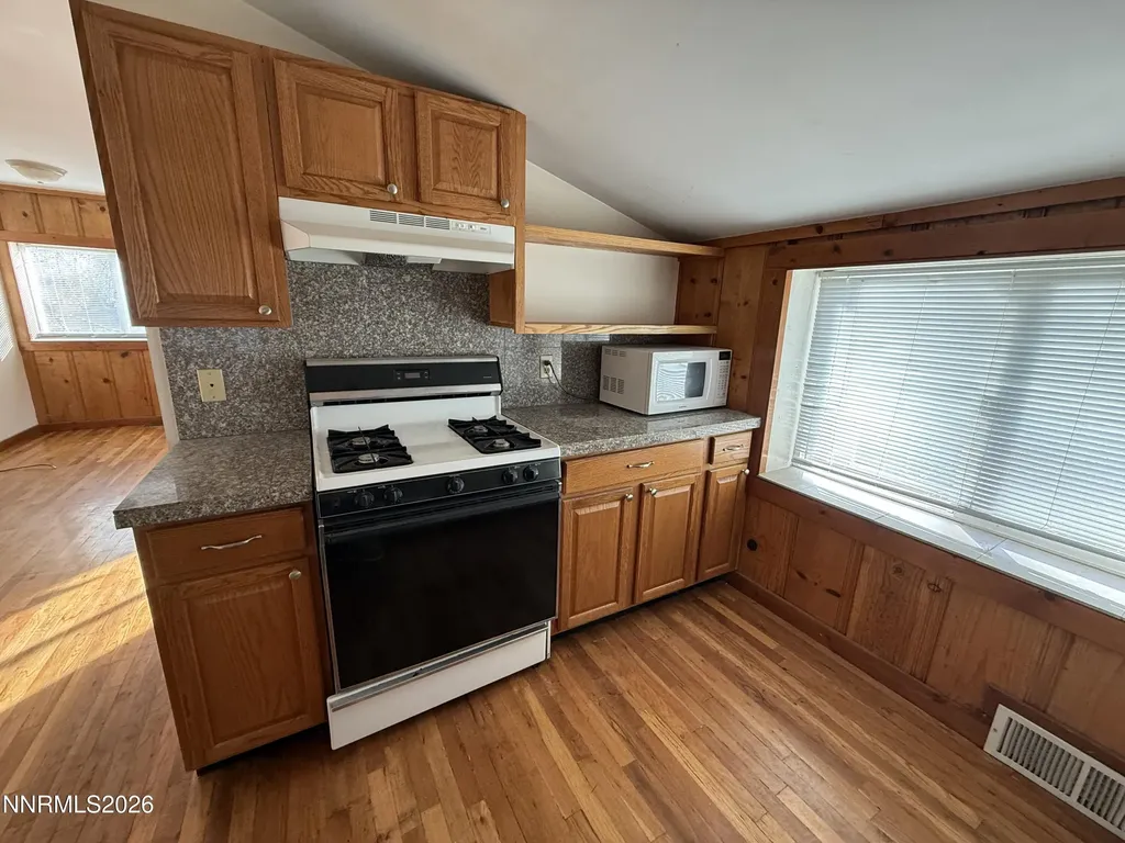 1610 Stewart Carson City NV 89706