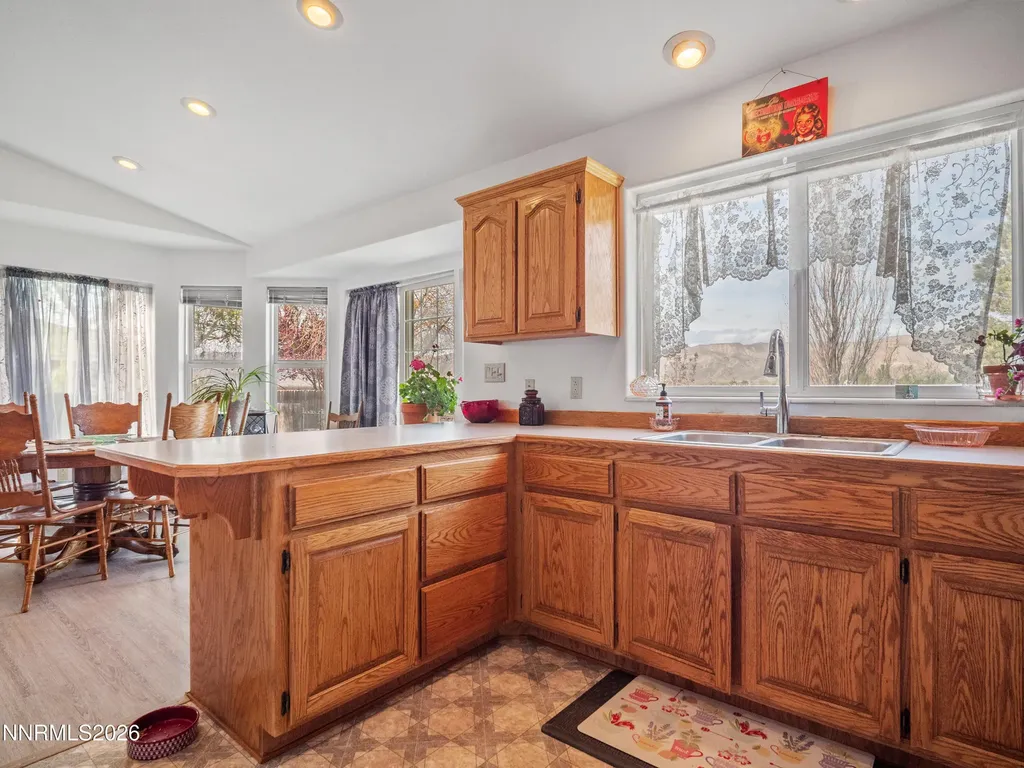 319 Nv-208 Yerington NV 89447