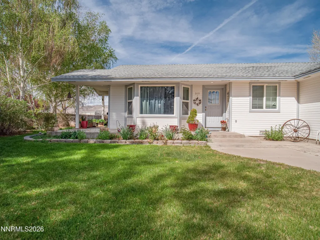 319 Nv-208 Yerington NV 89447
