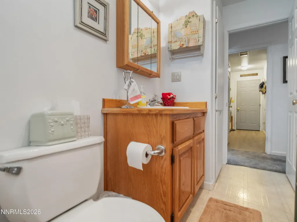 319 Nv-208 Yerington NV 89447