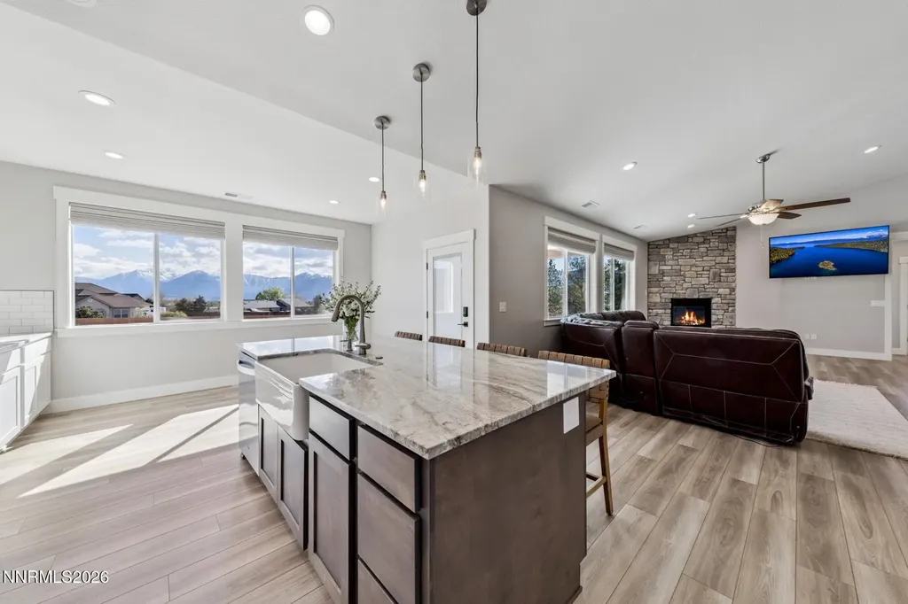 1521 Stephanie Minden NV 89423