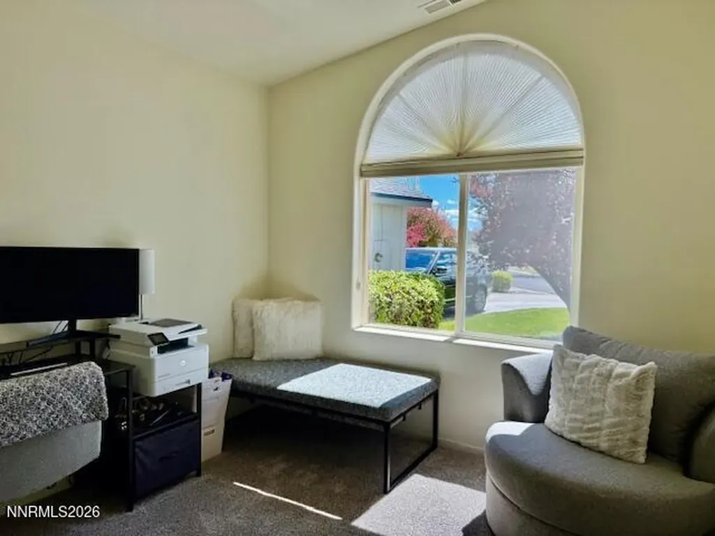 1147 White Oak Loop Minden NV 89423