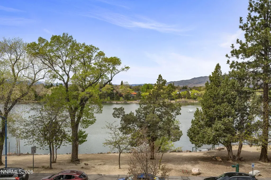 2490 Eastshore Reno NV 89509