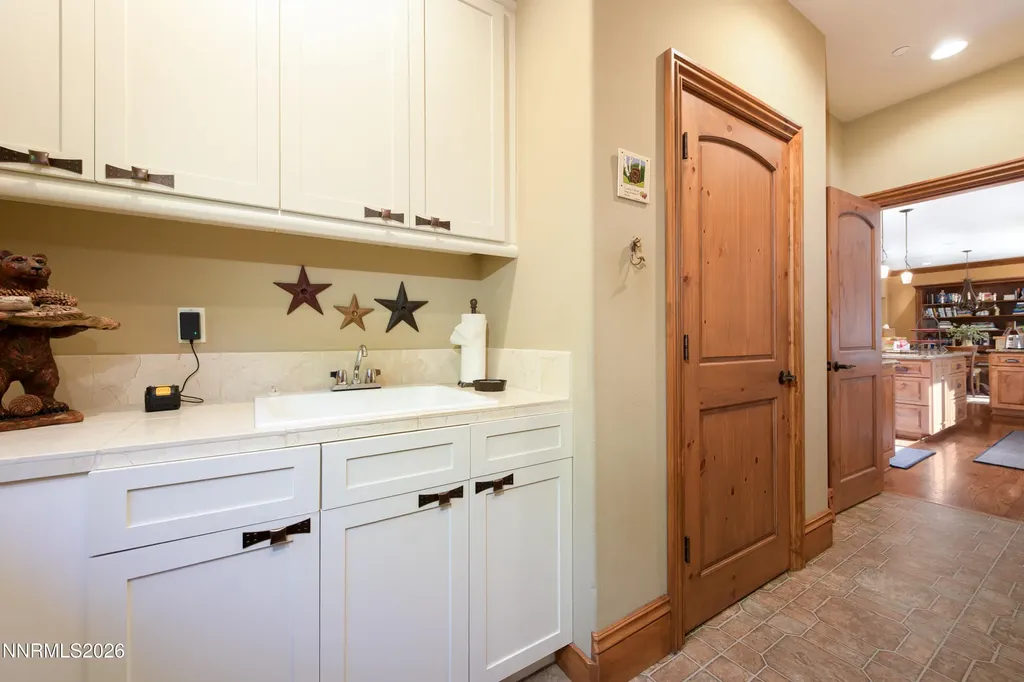 171 Summit Ridge Gardnerville NV 89460