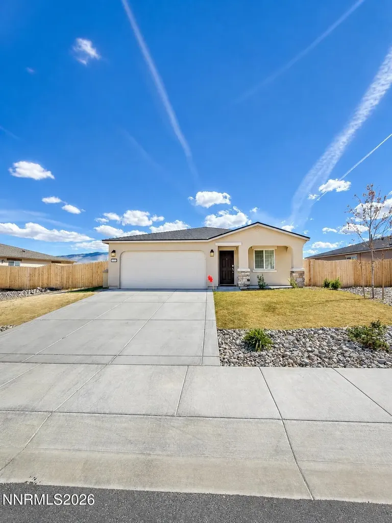 833 Camp Station Dayton NV 89403
