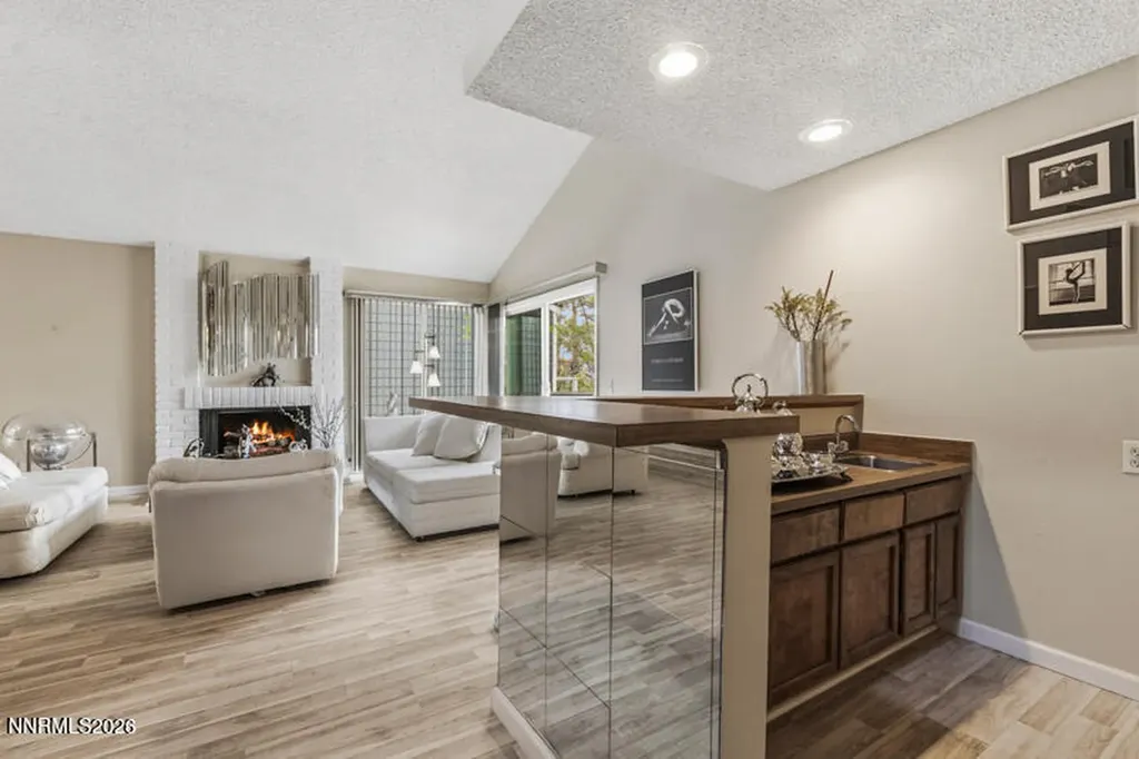 6481 Meadow Hill Reno NV 89519