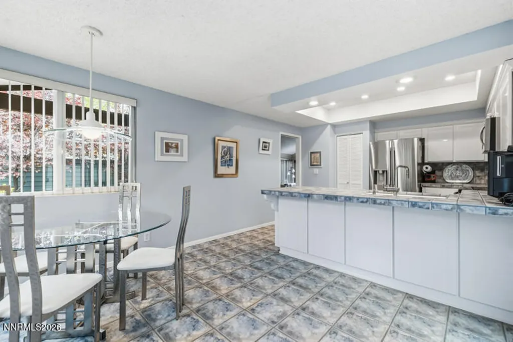6481 Meadow Hill Reno NV 89519