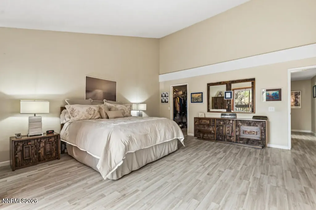 6481 Meadow Hill Reno NV 89519