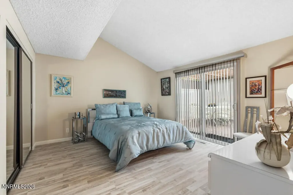6481 Meadow Hill Reno NV 89519
