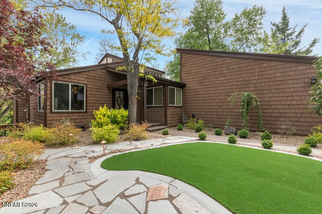 6481 Meadow Hill Reno NV 89519