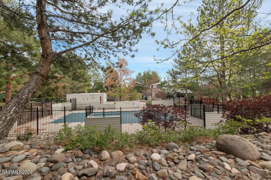 6481 Meadow Hill Reno NV 89519